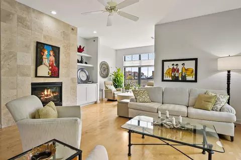 533 W Main St #311, Madison, WI 53703
