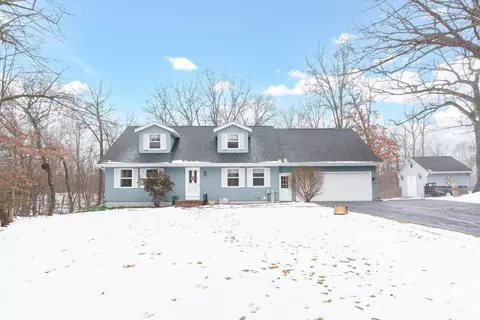 4839 N Brentwood Dr, Milton, WI 53563