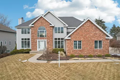 5786 Verde View Rd, Fitchburg, WI 53711