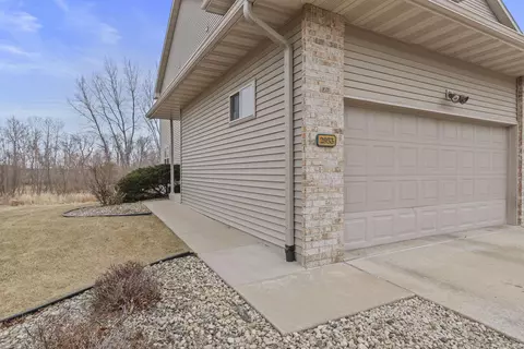 2953 Kentville Dr, Sun Prairie, WI 53590