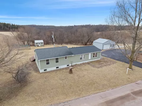 20787 Hustlers Ridge Dr, Richland Center, WI 53581