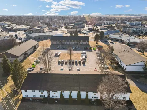 206-208 Sunset Ln, Waunakee, WI 53597
