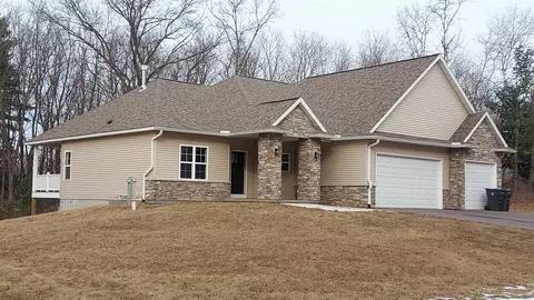 232 Golliher Ct, Westfield, WI 53964