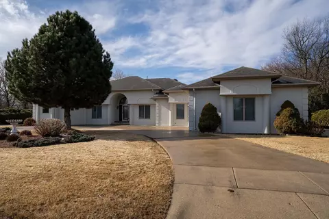 4333 W Rotamer Rd, Janesville, WI 53546