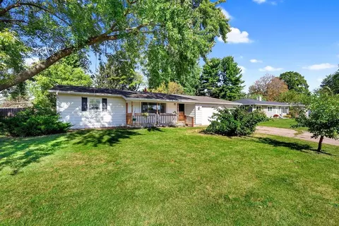 187 Sterling Dr, Oregon, WI 53575