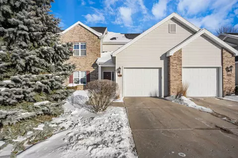 732 Dunn Ave, Oregon, WI 53575