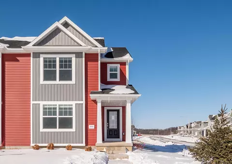 1712 Happy Trails Rd, Verona, WI 53593