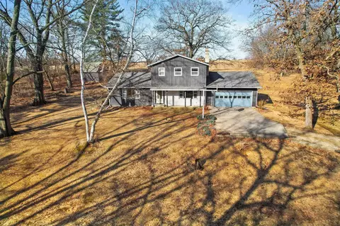 405 Liguori Rd, Edgerton, WI 53534