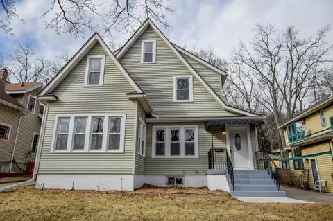2906 Gregory St, Madison, WI 53711