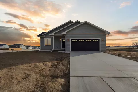 705 Porter Rd, Evansville, WI 53536