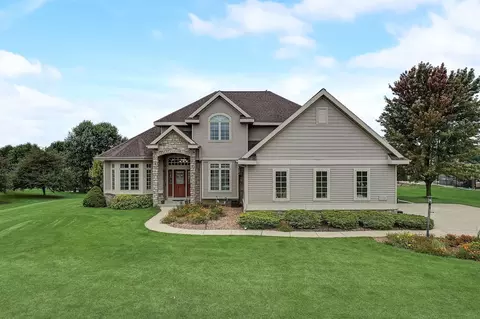 3746 Cardinal Point Trl, Verona, WI 53593