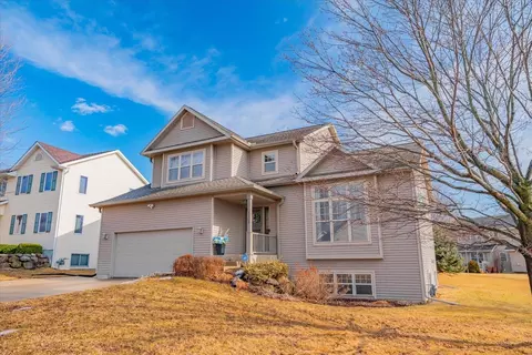1103 Hemlock Dr, Verona, WI 53593