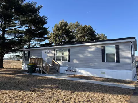 38005 Highway 18 #L58, Prairie Du Chien, WI 53821