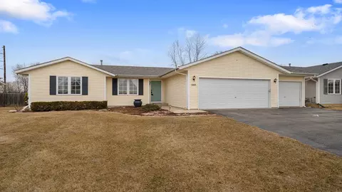 5505 Wynmere Dr, South Beloit, IL 61080