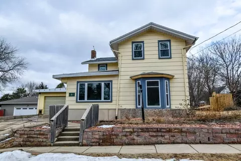 404 S Harrison St, Waterloo, WI 53594