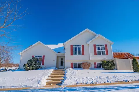 4502 Hayes Rd, Madison, WI 53704