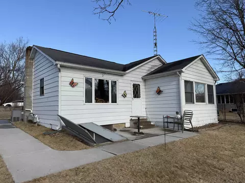 426 Richardson Springs Rd, Edgerton, WI 53534