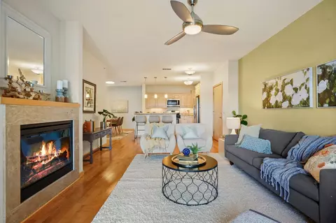 555 S Midvale Blvd #330, Madison, WI 53711