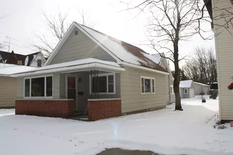 113 W Rice Ave, Tomahawk, WI 54487