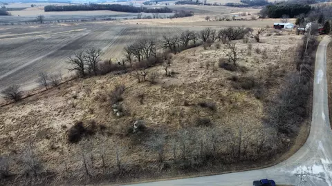 7 11 Ac Burr Oak Rd, Monticello, WI 53570