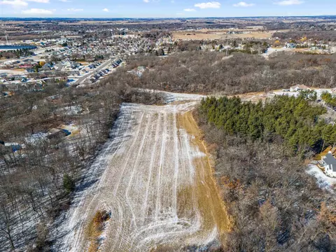 lot1 N Bridle Sweet Dr, Evansville, WI 53536