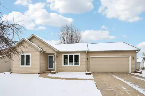 1201 Southridge Dr, Madison, WI 53704
