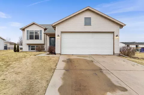 455 Sugar Ave, Belleville, WI 53508
