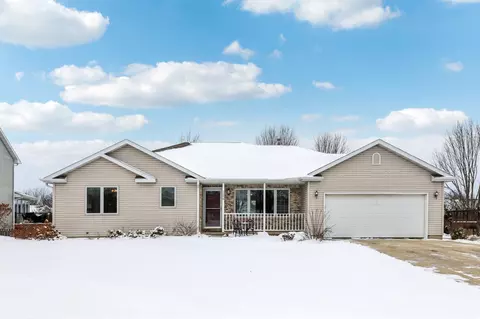 1358 Pinnacle Cir, Sun Prairie, WI 53590
