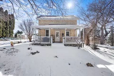 w1649 Rockvale Road, Ixonia, WI 53036