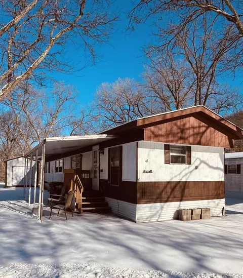 w5655 Wisconsin 33 #63, La Crosse, WI 54601