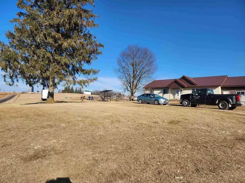 23228 Haney Ridge Rd, Gays Mills, WI 54631