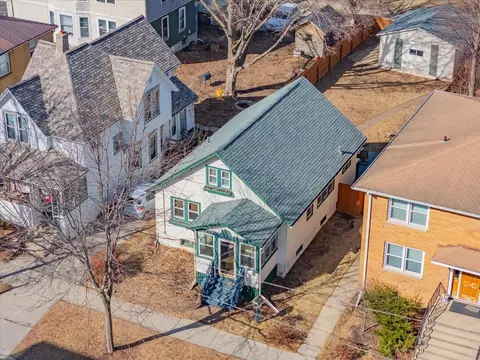 926 Erin St, Madison, WI 53715