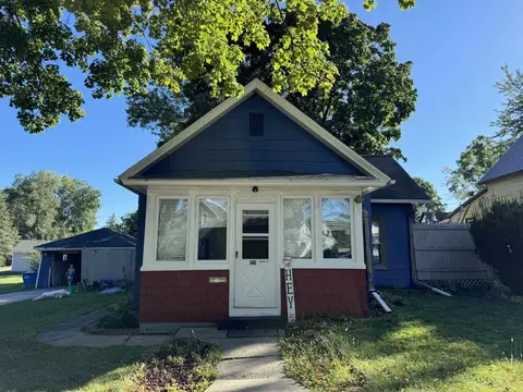 326 Blake St, Baraboo, WI 53913