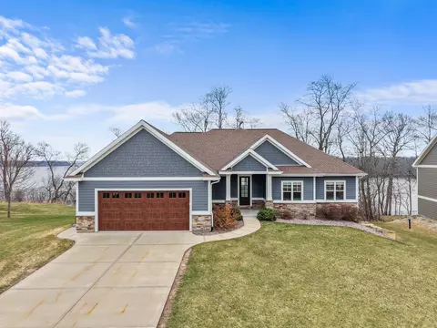 e12812 Wynding Way, Merrimac, WI 53561