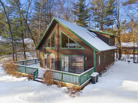 180 Cliffside Dr, Wisconsin Dells, WI 53965