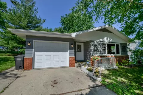 522 N Madison St, Stoughton, WI 53589