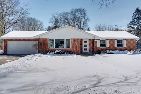 1505 Stemp Ter, Madison, WI 53711