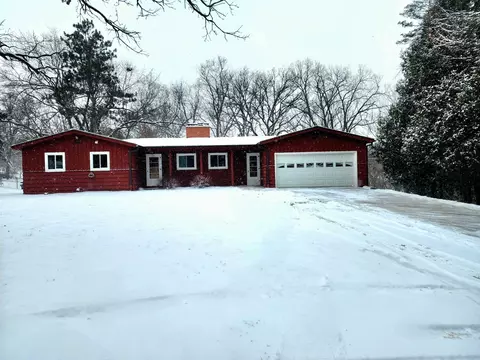 200 Preston Dr, Platteville, WI 53818