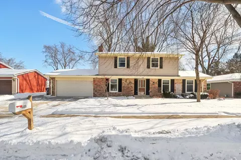 1409 Chapman Dr, Waukesha, WI 53189