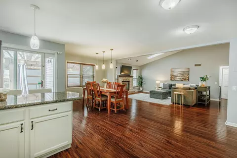 1602 Buckingham Rd, Stoughton, WI 53589
