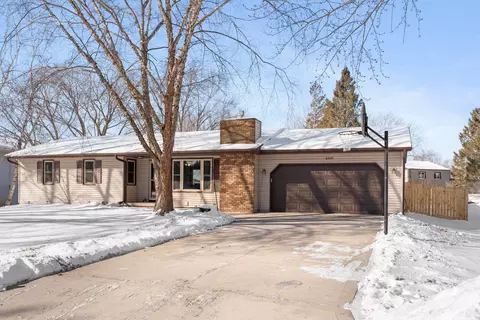 6320 Sighting Rd, Mcfarland, WI 53558