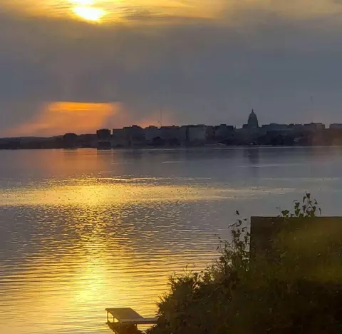 3837 Monona Dr #5, Monona, WI 53716