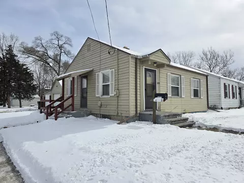 1879 Marion Ct, Beloit, WI 53511