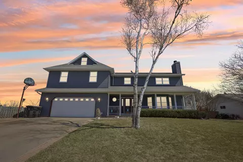 217 Mohican Pass, Deforest, WI 53532