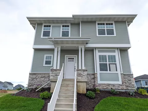 6631 Junco Dr, Middleton, WI 53562