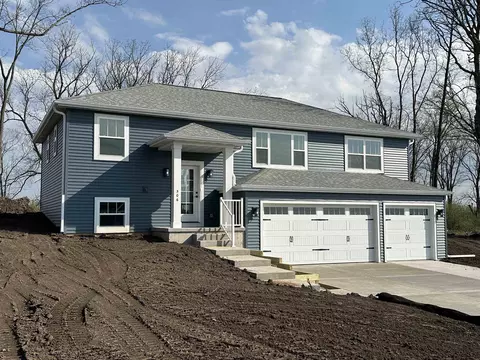 506 Ford Dr, Barneveld, WI 53507