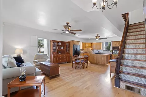 125 Commerce St, Deforest, WI 53532