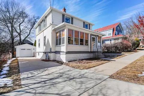 616 Sprague St, Madison, WI 53711