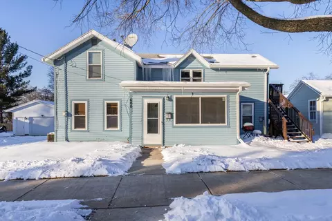 608 W South St, Stoughton, WI 53589