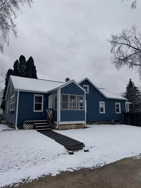 1401 Macarthur Rd, Madison, WI 53714
